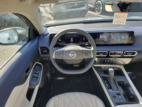 New 2026 Nissan Sentra SL w/ Floor Mat Package FWD image 29