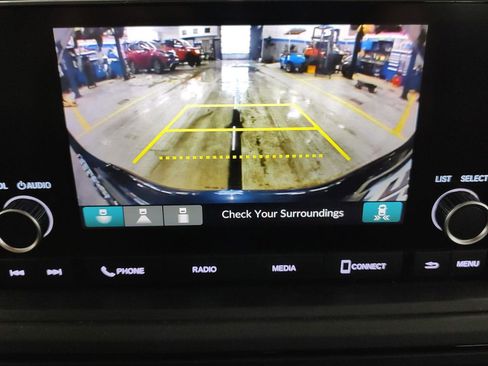 Used 2024 Honda Accord EX image 10