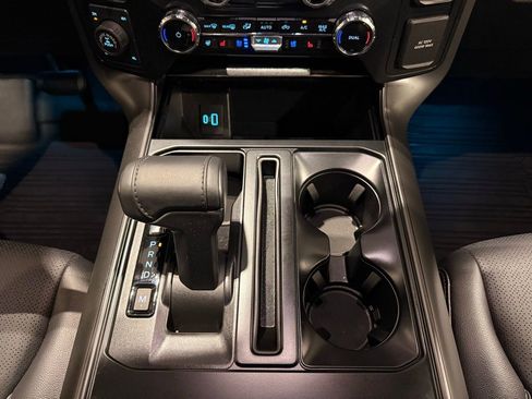 Used 2024 Ford F150 Lariat w/ FX4 Off-Road Package image 26