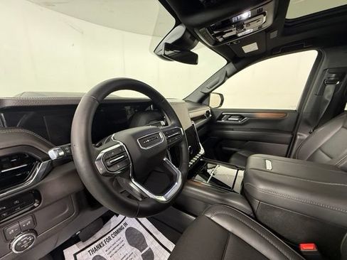 Used 2026 GMC Yukon XL Denali w/ Sun & Power Step Package AWD/4WD image 6