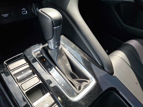 Certified 2024 Acura Integra FWD image 16