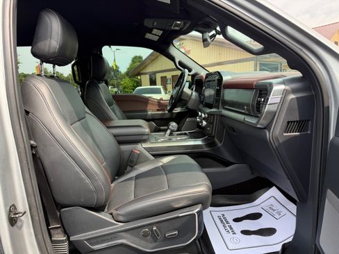 Used 2021 Ford F150 Lariat w/ Equipment Group 502A High AWD/4WD image 27