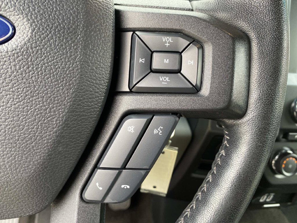 Used 2018 Ford F150 XLT w/ Equipment Group 302A Luxury AWD/4WD image 5