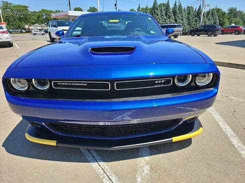 Certified 2022 Dodge Challenger GT RWD image 7