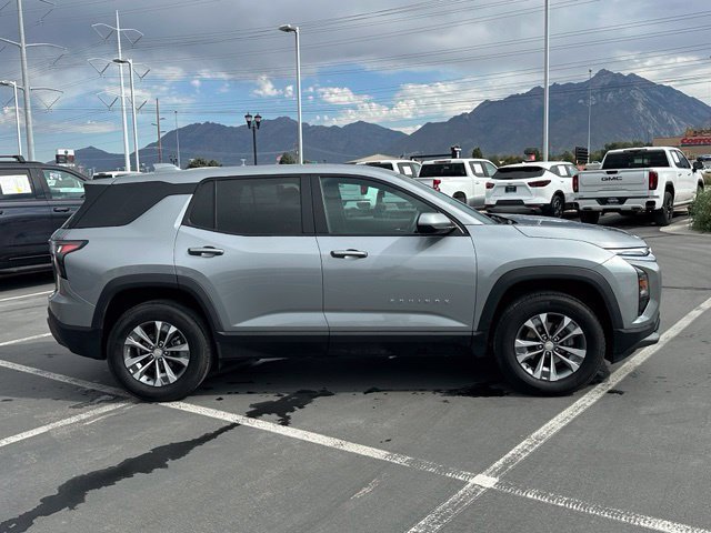 Certified 2026 Chevrolet Equinox LT AWD/4WD image 8
