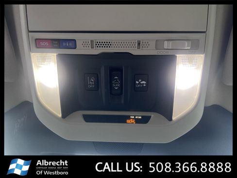 Used 2023 Subaru Forester Limited image 30