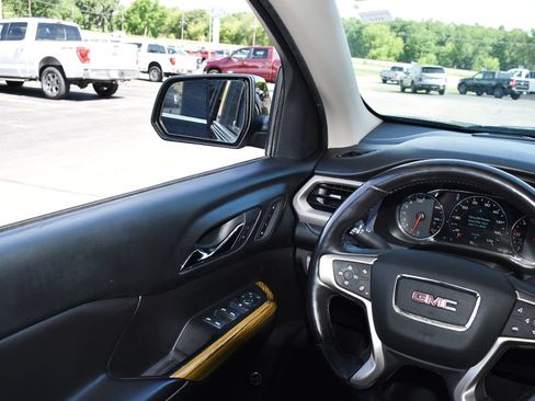 Used 2017 GMC Acadia Denali AWD/4WD image 20