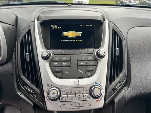 Used 2017 Chevrolet Equinox LT w/ Convenience Package AWD/4WD image 32