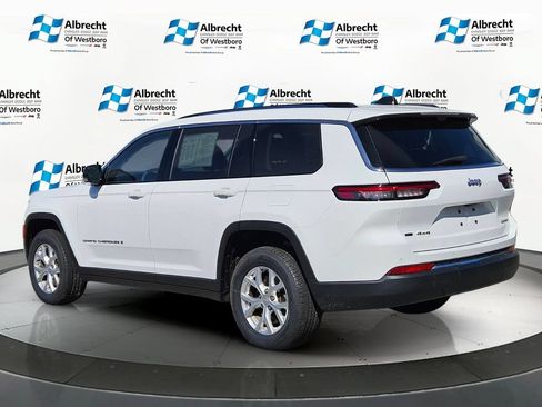 Used 2023 Jeep Grand Cherokee L Limited w/ Luxury Tech Group II AWD/4WD image 3