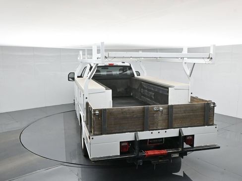 Certified 2021 Ford F450 XL w/ Power Equipment Group image 43