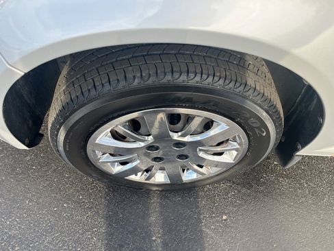 Used 2008 Chevrolet Cobalt LT image 26