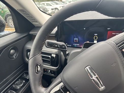 New 2026 Lincoln Aviator Reserve w/ Jet Appearance Package AWD/4WD image 18