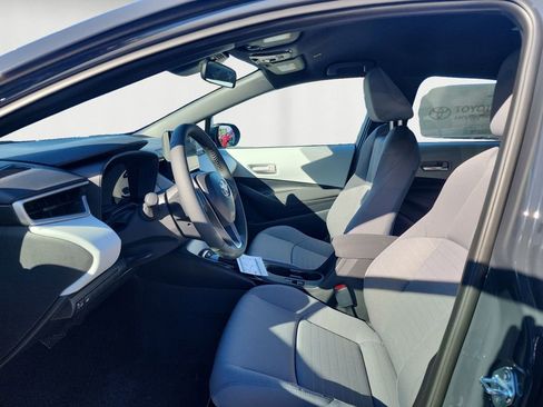 New 2026 Toyota Corolla SE image 9