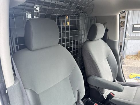 Used 2014 Nissan NV200 S FWD image 29