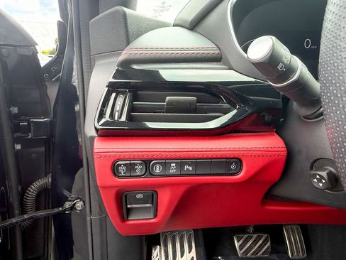 Used 2024 Acura MDX Type S image 20