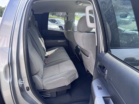 Used 2012 Toyota Tundra 4x4 Double Cab w/ SR5 Pkg image 15