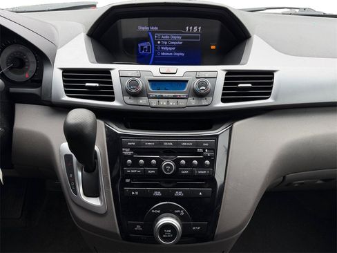 Used 2011 Honda Odyssey EX-L image 11