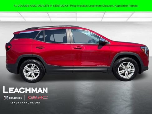 Certified 2023 GMC Terrain SLE w/ Driver Convenience Package FWD image 2