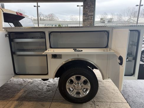 Used 2022 RAM 2500 Tradesman w/ Special Service Vehicle Group image 36
