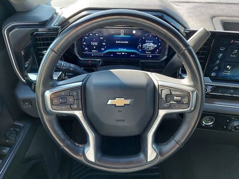 Used 2023 Chevrolet Silverado 1500 LT image 29