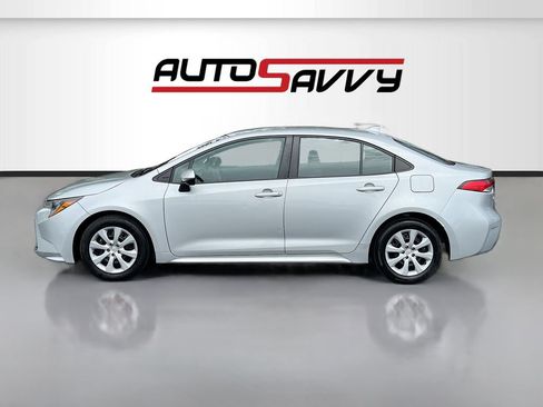 Used 2024 Toyota Corolla LE FWD image 4