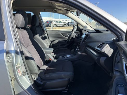 Used 2019 Subaru Forester Premium image 30