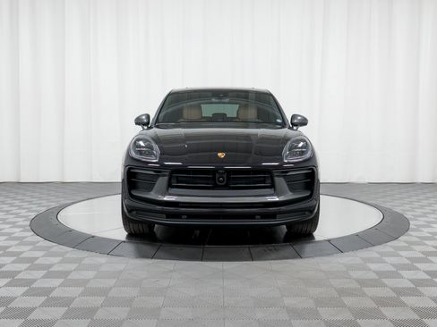 Used 2026 Porsche Macan Turbo image 10