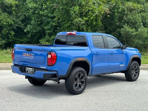 New 2025 GMC Canyon Elevation w/ Convenience Package image 12