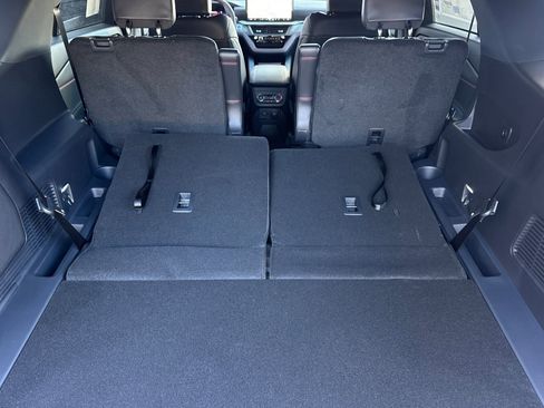 New 2026 Ford Explorer ST-Line w/ ST-Line Street Pack image 15