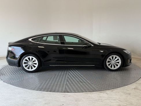Used 2016 Tesla Model S 60D AWD/4WD image 8