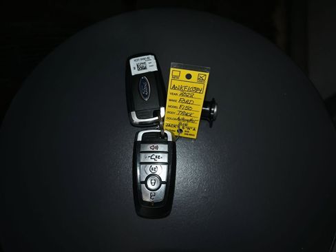 Used 2022 Ford F150 XLT w/ Equipment Group 302A High image 21