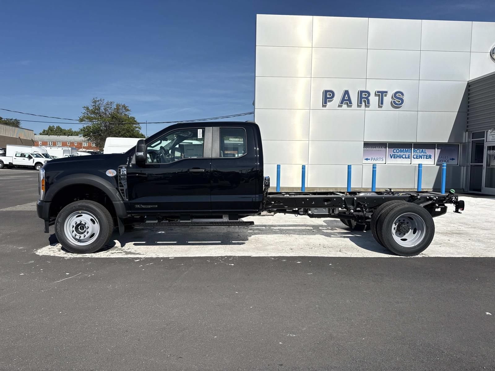 New 2026 Ford F550 4x4 SuperCab Super Duty image 6