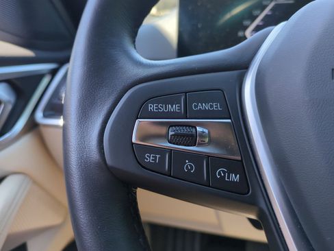 Used 2023 BMW i4 eDrive40 w/ Premium Package RWD image 19