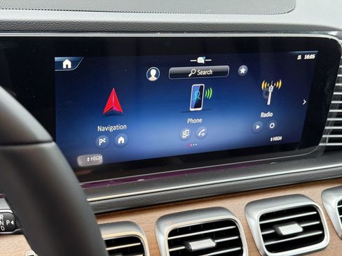 New 2025 Mercedes-Benz GLE 350 4MATIC image 21