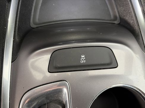 Used 2023 Chevrolet Malibu LT FWD image 31