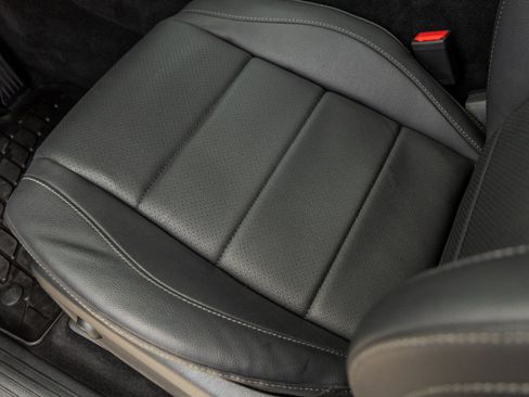 Used 2025 Mercedes-Benz GLE 450 GLE 450 image 20