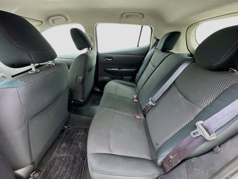 Used 2013 Nissan Leaf S image 14