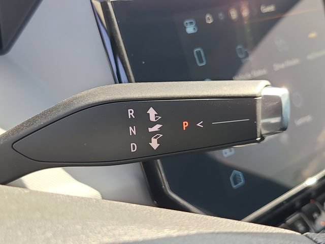 New 2027 Chevrolet Bolt LT FWD image 32