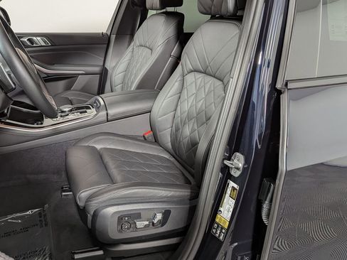 Used 2024 BMW X5 xDrive40i w/ M Sport Package image 19