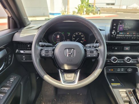 Used 2023 Honda CR-V Sport Touring image 16