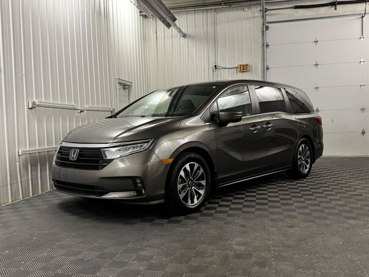 Used 2022 Honda Odyssey EX-L image 1