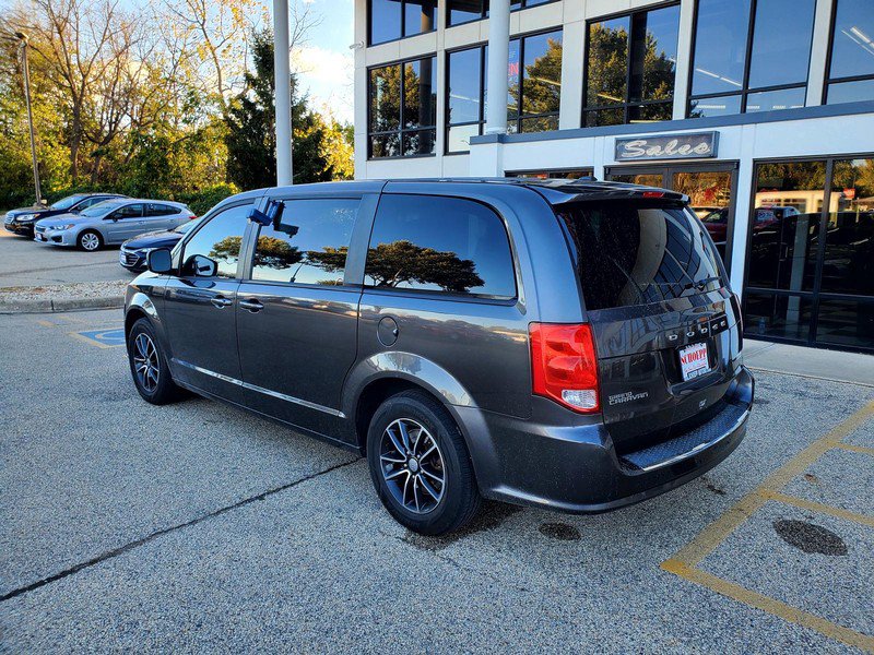 Used 2018 Dodge Grand Caravan SE w/ UConnect Hands-Free Group FWD image 7