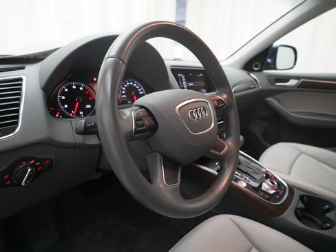 Used 2016 Audi Q5 2.0T Premium Plus w/ Technology Package AWD/4WD image 8
