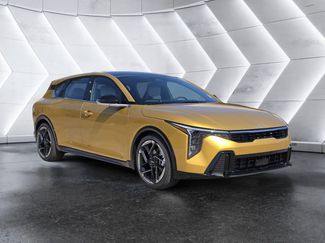 New 2026 Kia K4 GT-Line FWD video 2
