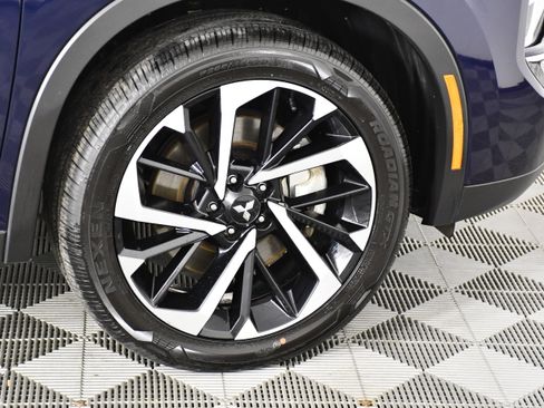 Used 2024 Mitsubishi Outlander SE image 52