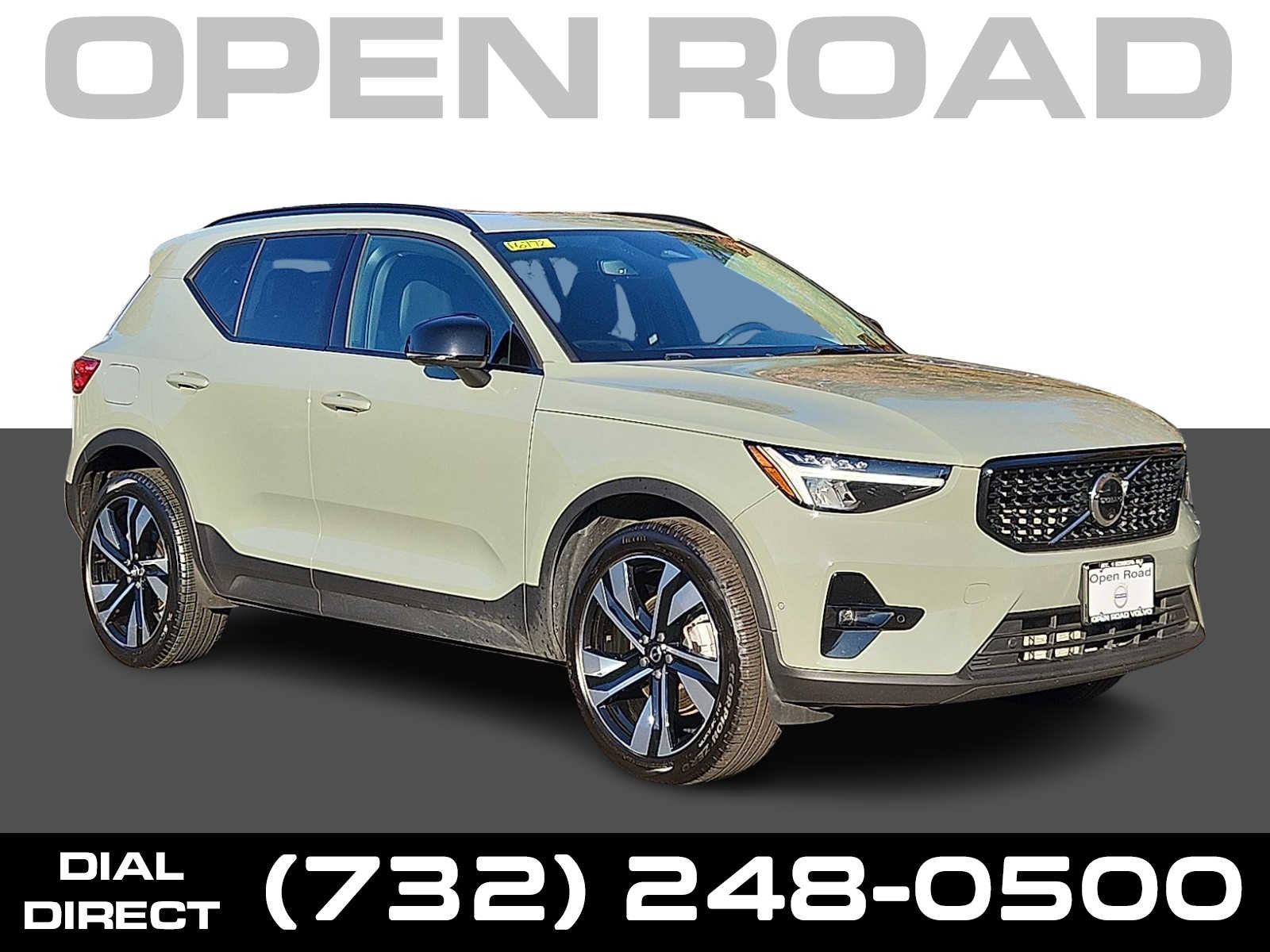 Certified 2024 Volvo XC40 B5 Plus w/ Protection Package Premier AWD/4WD image 1