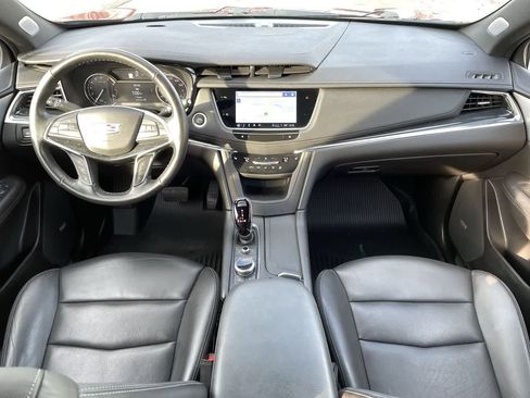 Certified 2023 Cadillac XT5 Premium Luxury w/ LPO, Floor Liner Package image 25