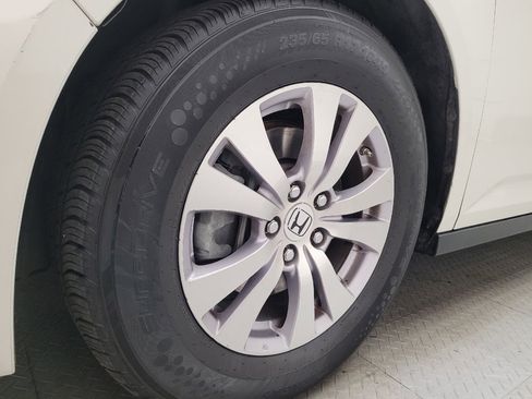 Used 2016 Honda Odyssey EX image 31