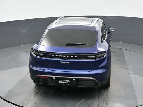 New 2025 Porsche Macan 4 Electric image 29