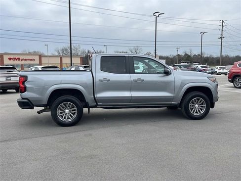 Used 2023 Chevrolet Colorado LT w/ LT Convenience Package image 4